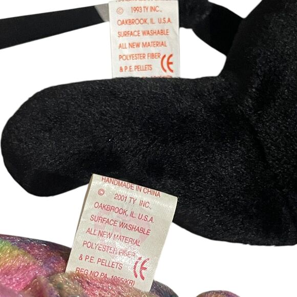 Ty Beanie Babies Bear Lot Of 4 Assorted Years 1993 to 2009 Cow Penguin Bears - Picture 7 of 7